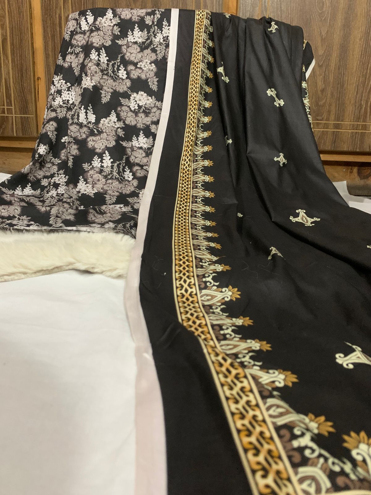 3 piece Barque Doriya lilen shirt and trouser &lilan dupata